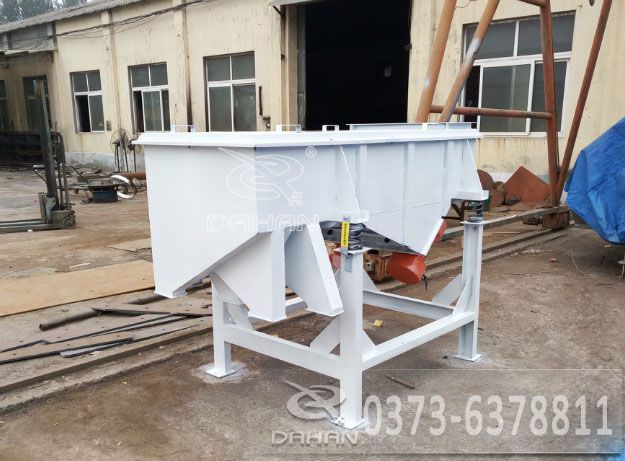 多層直線(xiàn)振動(dòng)篩 多層直線(xiàn)振動(dòng)篩